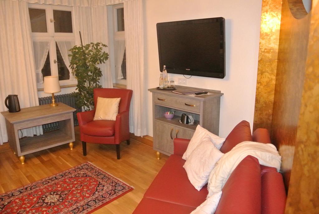 Hotel-Restaurant Goldenes Lamm Dinkelsbühl Quarto foto